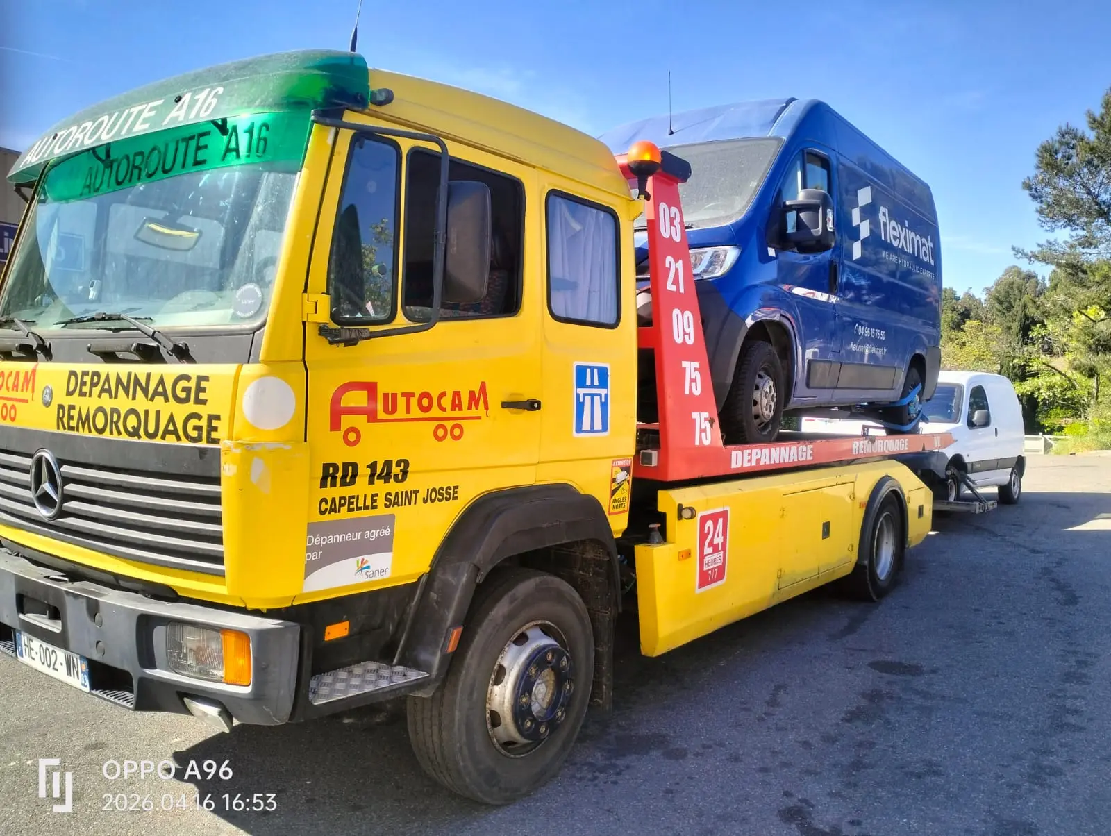Double remorquage Citroën Jumper et Berlingo sur plateau à Marseille par V.R.D 83